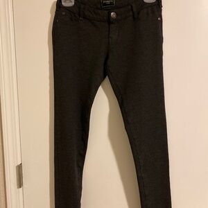 Celebrity Pink skinny jegging